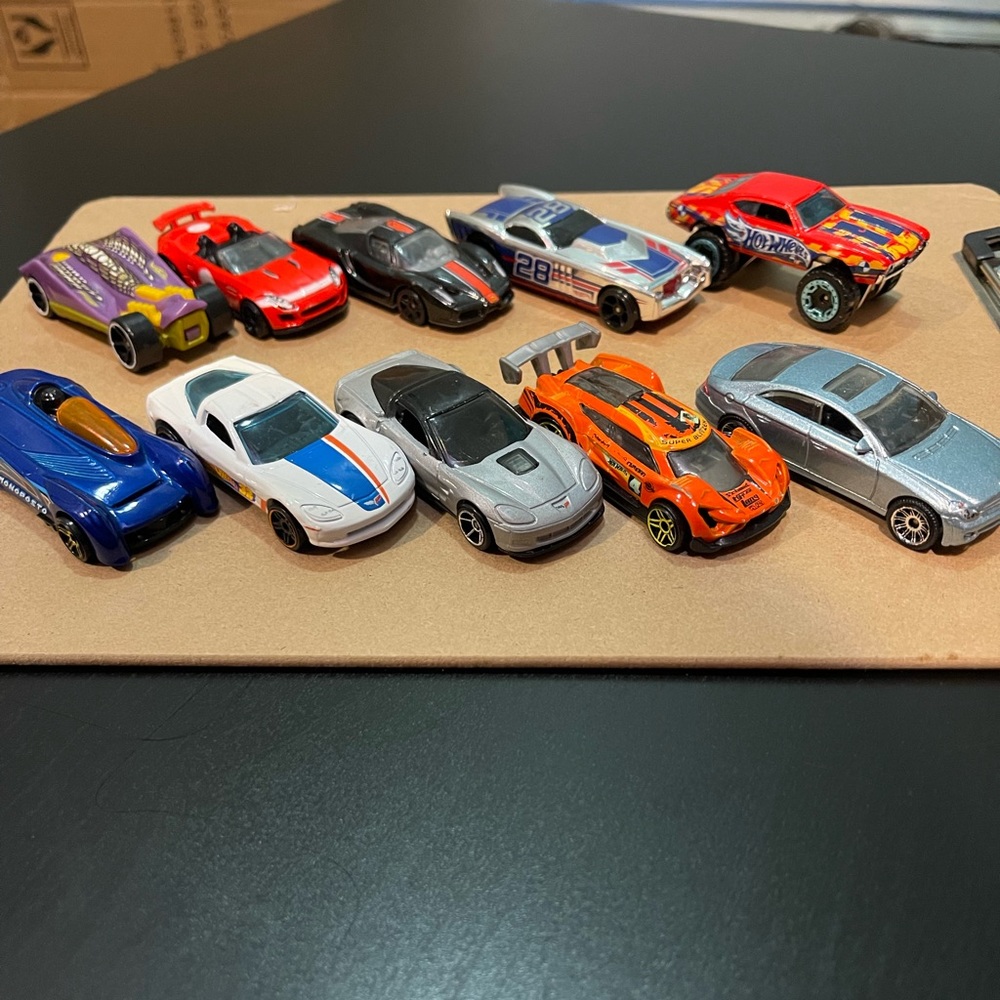 Hot wheels lot of 10x